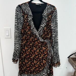 Elegant Black and Orange Long Sleeve Dress